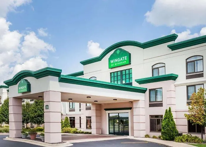Hotel Wingate By Wyndham - Complimentary Area Shuttle Peoria