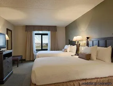 Hotel Wingate By Wyndham - Complimentary Area Shuttle Peoria