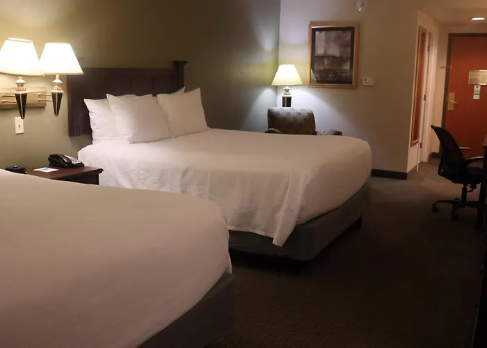 Wingate By Wyndham - Complimentary Area Shuttle Hotel 3*
