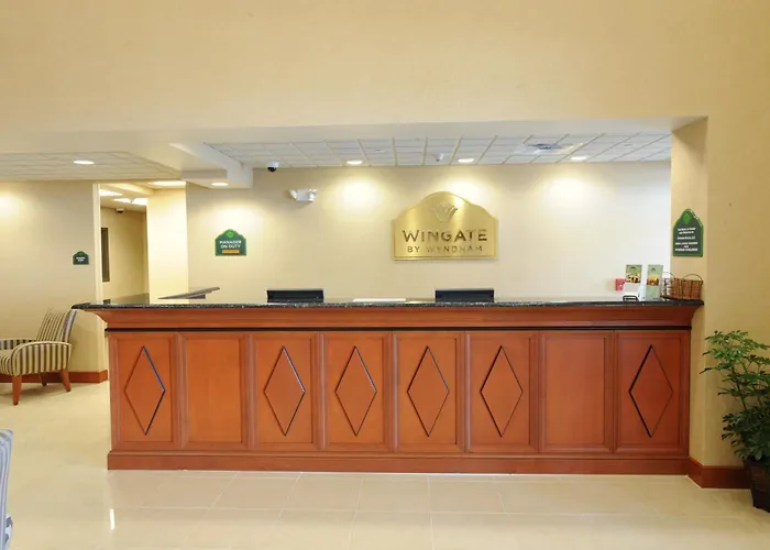 Wingate By Wyndham - Complimentary Area Shuttle 3* Peoria