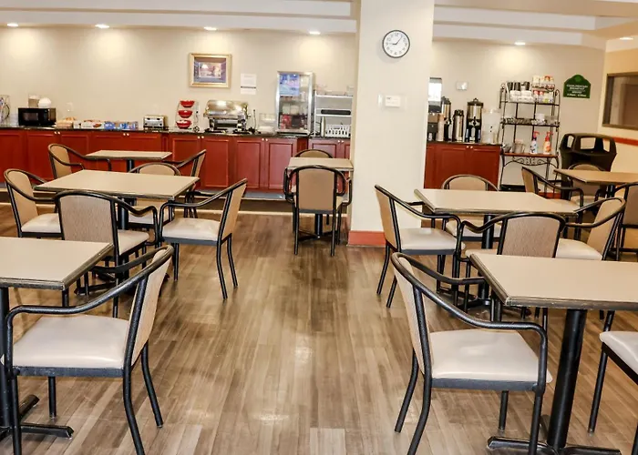 Wingate By Wyndham - Complimentary Area Shuttle Hotel Peoria