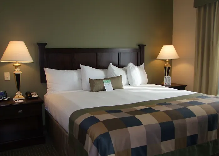 Hotel Wingate By Wyndham - Complimentary Area Shuttle Peoria