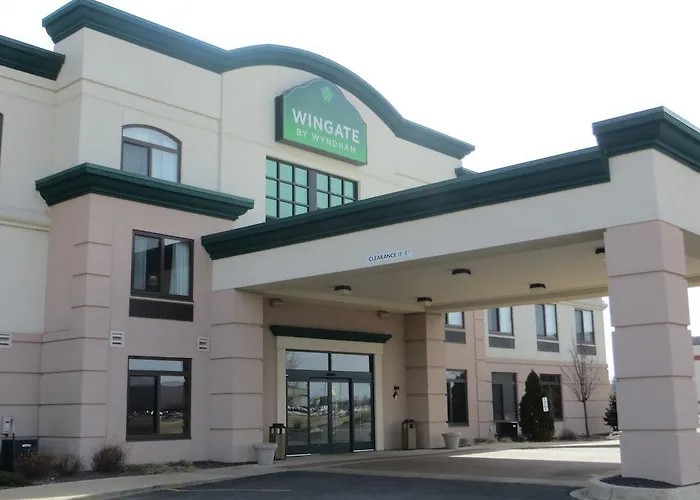 Wingate By Wyndham - Complimentary Area Shuttle Hotel
